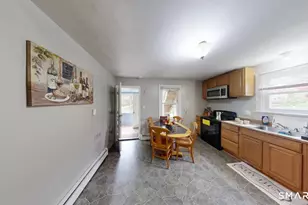 52 Andrews St, Meriden, CT 06451 - Photo 7