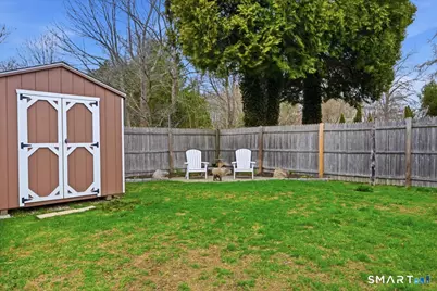 51 Ocean View Avenue, Groton, CT 06355 - Photo 9