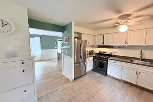 245 Sunnyridge Ave, Fairfield, CT 06824 - Photo 11