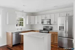 46 Donahue Ln, Manchester, CT 06042 - Photo 15