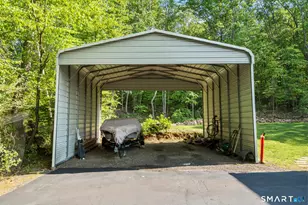 1 Hidden Brook Rd, Hamden, CT 06518 - Photo 35