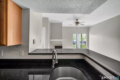 31 High Street #4104, East Hartford, CT 06118 - Photo 13