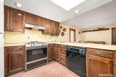 29 South Main Street, Windsor Locks, CT 06096 - Photo 7