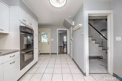 30 West End Avenue, New Britain, CT 06052 - Photo 17
