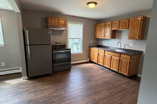 9 Mechanic St, Griswold, CT 06351 - Photo 3