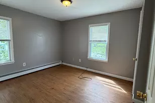 9 Mechanic St, Griswold, CT 06351 - Photo 9