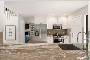 12 Urban St, Stamford, CT 06905 - Photo 9