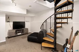 12 Urban St, Stamford, CT 06905 - Photo 27