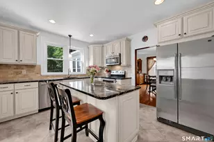 2 Morrison Ave, Wethersfield, CT 06109 - Photo 11