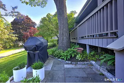209 Acorn Lane #B, Stratford, CT 06614 - Photo 5