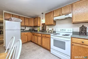 41 Swendsen Dr, Monroe, CT 06468 - Photo 25