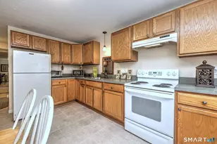 41 Swendsen Dr, Monroe, CT 06468 - Photo 23