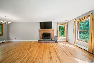 225 Bethmour Rd, Bethany, CT 06524 - Photo 5