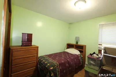 35 Chapman Street, East Hartford, CT 06108 - Photo 5