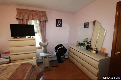 35 Chapman Street, East Hartford, CT 06108 - Photo 11