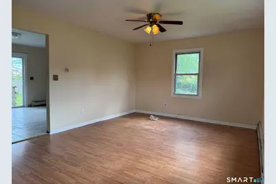301 McGrath Court, Stratford, CT 06615 - Photo 5