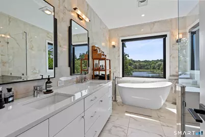 7 Waterside Lane, West Hartford, CT 06107 - Photo 23