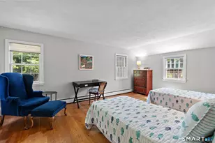 24 Drury Ln, West Hartford, CT 06117 - Photo 29