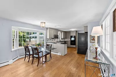 24 Drury Lane, West Hartford, CT 06117 - Photo 11
