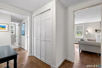 24 Drury Lane, West Hartford, CT 06117 - Photo 17