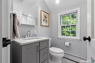 24 Drury Ln, West Hartford, CT 06117 - Photo 31