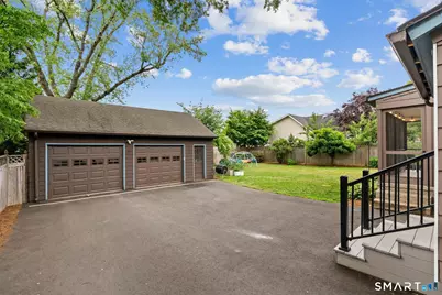 16 Clifton Avenue, West Hartford, CT 06107 - Photo 31