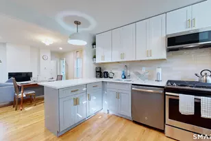 88 5 Edwards St, New Haven, CT 06511 - Photo 1