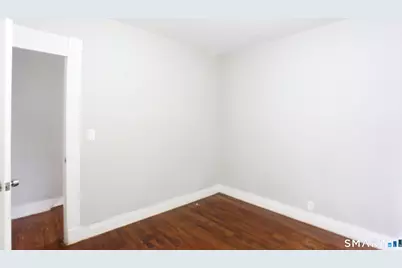 [Address not provided], New Haven, CT 06519 - Photo 17