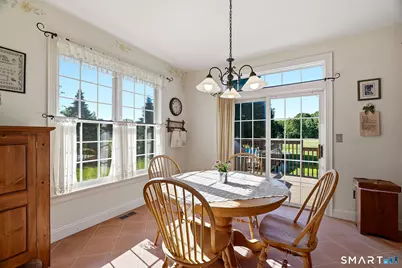 124 Old Maids Lane, Glastonbury, CT 06073 - Photo 9