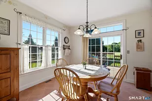 124 Old Maids Ln, Glastonbury, CT 06073 - Photo 9