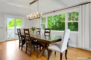 11 Walmsley Rd, Darien, CT 06820 - Photo 7