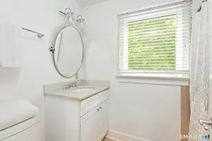 11 Walmsley Rd, Darien, CT 06820 - Photo 23