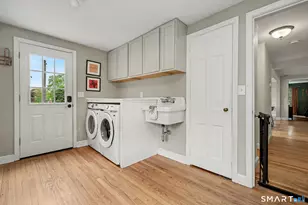 50 Crown St, Trumbull, CT 06611 - Photo 17