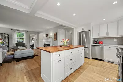 50 Crown Street, Trumbull, CT 06611 - Photo 13