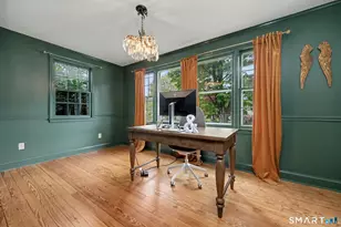 50 Crown St, Trumbull, CT 06611 - Photo 9