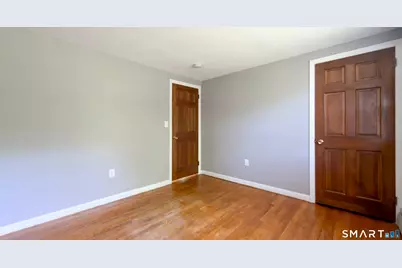 16 Briarwood Drive, Simsbury, CT 06070 - Photo 7