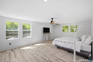 878 W Wakefield Blvd, Winchester, CT 06098 - Photo 9