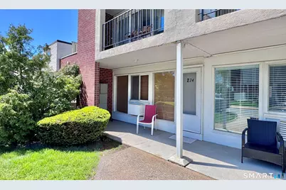 224 West Walk #224, West Haven, CT 06516 - Photo 9