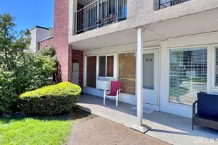 224 W Walk, West Haven, CT 06516 - Photo 9