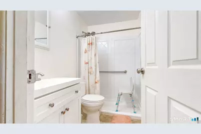 224 West Walk #224, West Haven, CT 06516 - Photo 7