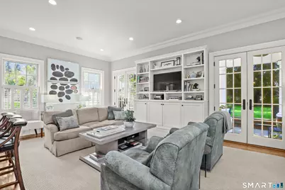 24 Orchard Place #B, Greenwich, CT 06830 - Photo 11