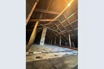 46 Maple Street #2nd floor rear, Plainville, CT 06062 - Photo 5