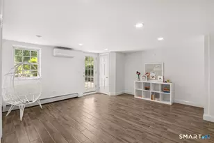 28 East Ln, Darien, CT 06820 - Photo 27