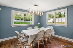 28 East Ln, Darien, CT 06820 - Photo 9