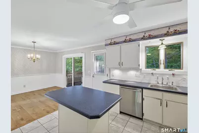 46 Hampton Park #46, Branford, CT 06405 - Photo 7