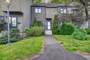46 Hampton Park, Branford, CT 06405 - Photo 1