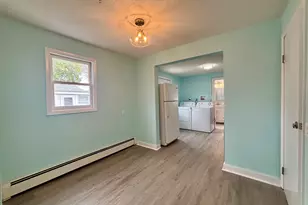 40 Portland Ave, Old Lyme, CT 06371 - Photo 13