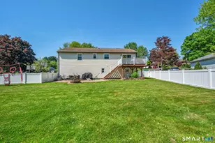 258 Candlewood Dr, Bristol, CT 06010 - Photo 3