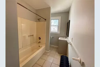 12 Lorraine Street #1, Hartford, CT 06105 - Photo 11