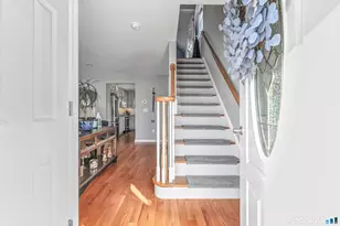 18 Blair St, Milford, CT 06460 - Photo 9